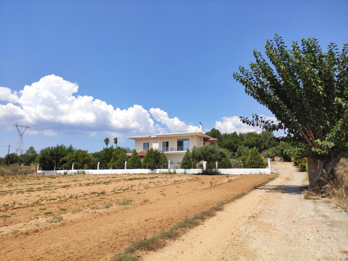 Bouka Beach Apartments Messini Exterior photo